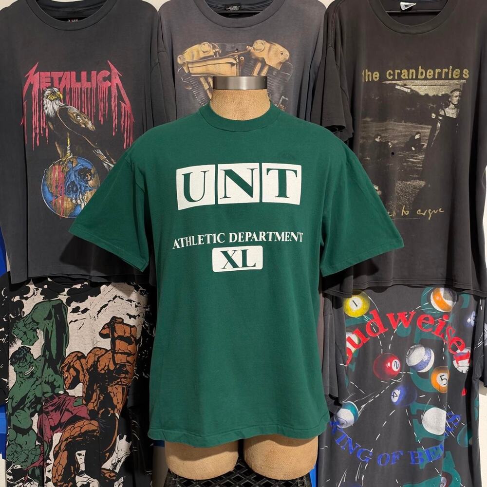Vintage 1990s UNT T-shirt